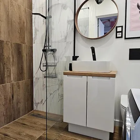 Home Factory Ghandiego Łódź Zewnętrze zdjęcie