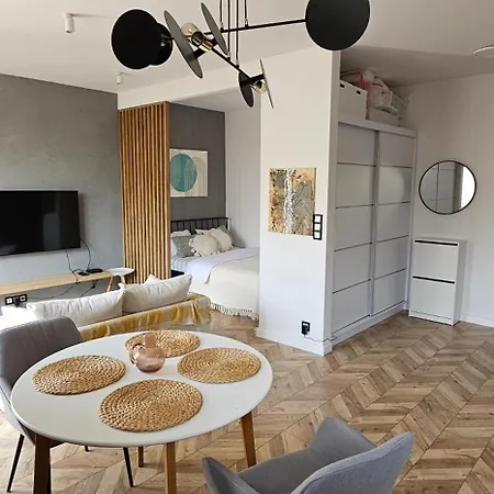 Home Factory Ghandiego Łódź Zewnętrze zdjęcie